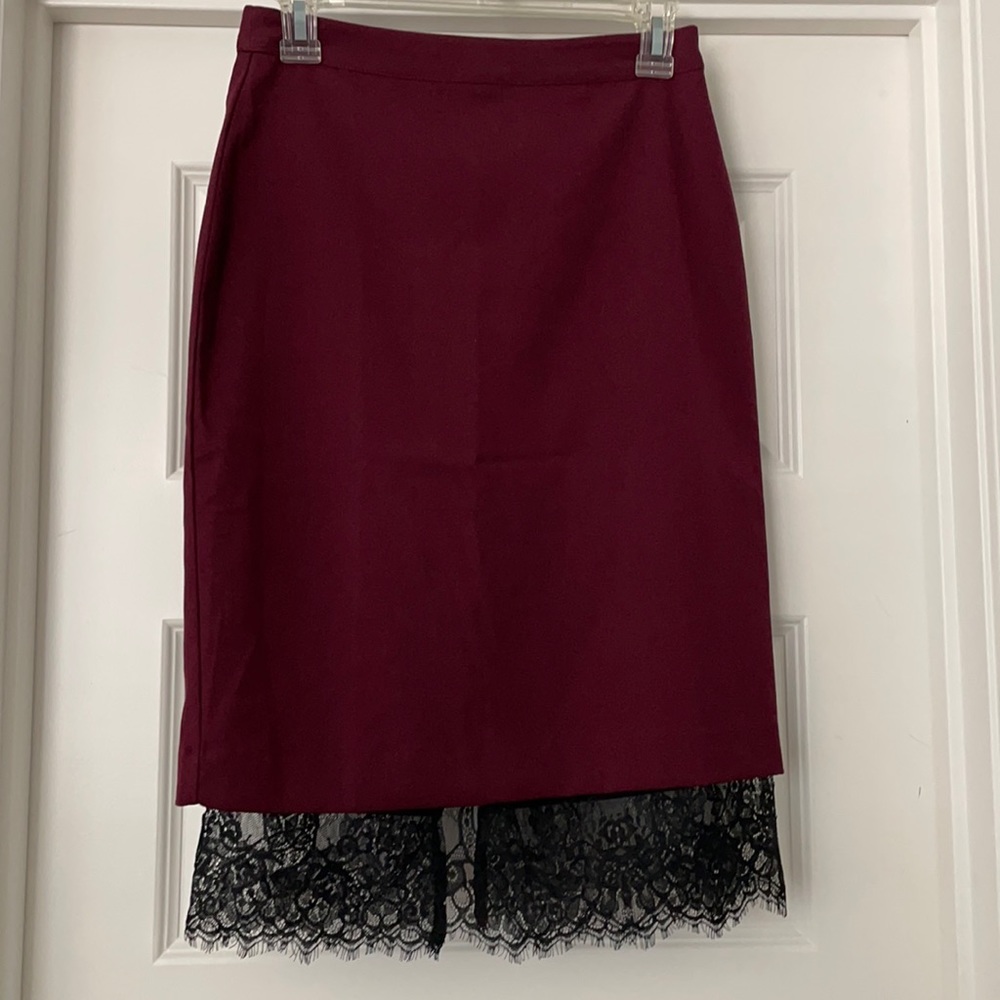 Burgundy pencil skirt with black lace